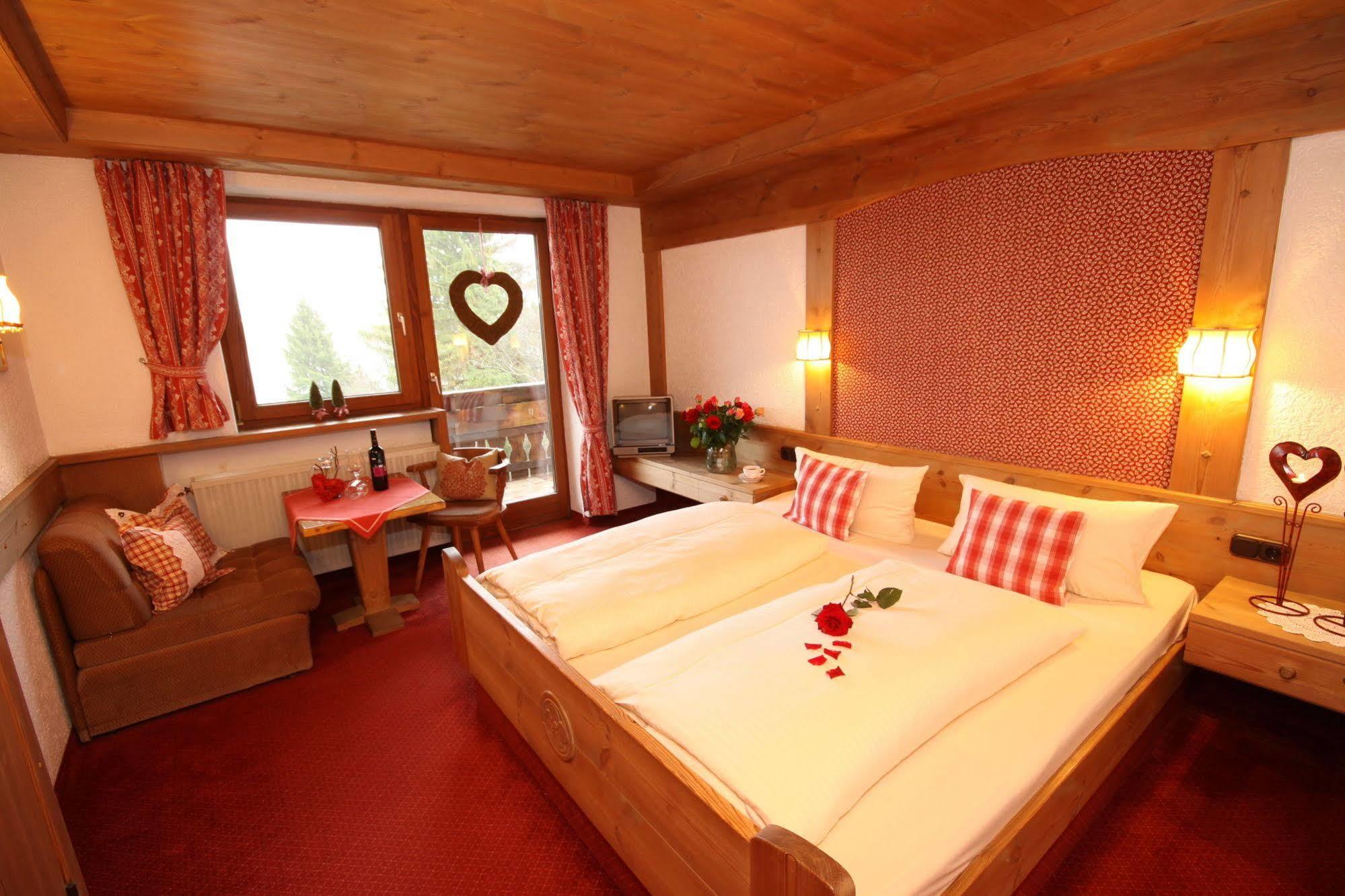 Dreimaederlhaus - Das Vegetarische Boutique Hotel Füssen 외부 사진
